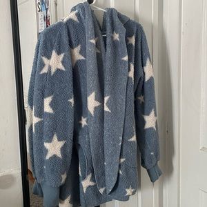 Blue and star cover-up